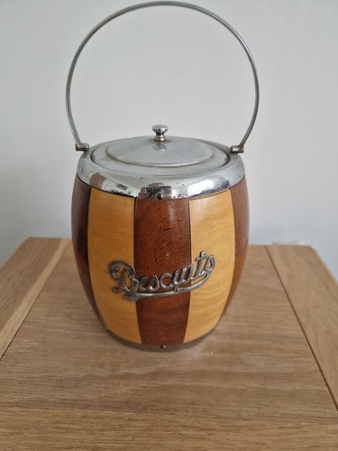 Vintage oak wooden biscuit - vintage,