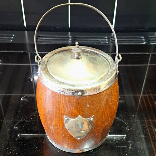 Old antique wooden - wooden, biscuit
