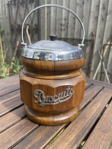 Vintage wooden biscuit barrel - biscuit,