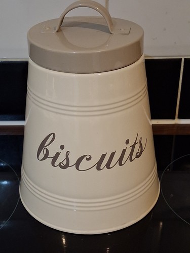 Biscuit barrel storage - , jar