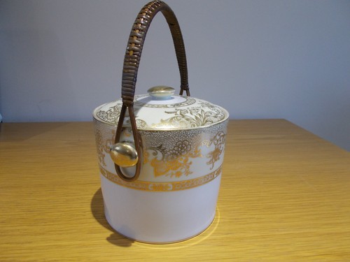Noritake biscuit barrel with - barrel,